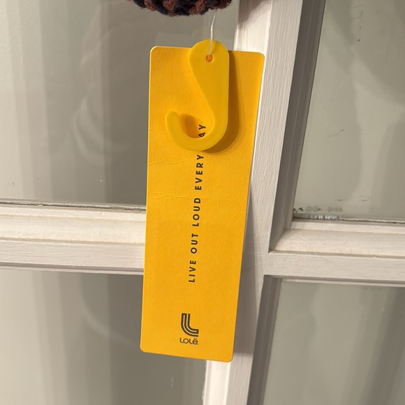 Lole Stripe Eternity Scarf - Picture 5 of 7